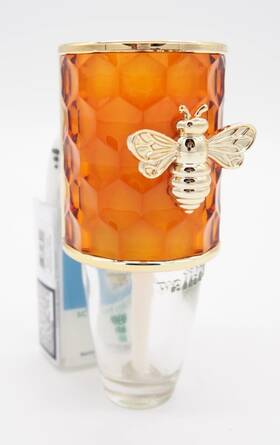 Bath & Body Works 667559265290 A And Gold Bee Amber Honeycomb Scent Control Light Up Plugin New