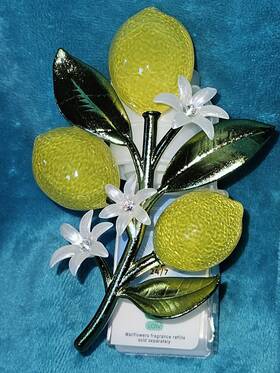 Bath & Body Works 667559265436 And Wallflower Plug In Lemons On Branch Light Up 24/7 Adj. Scent Control