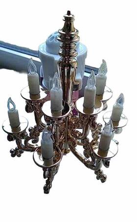 Bath & Body Works 667559271369 Bridgerton Gold Chandelier Wallflower Plug Nightlight