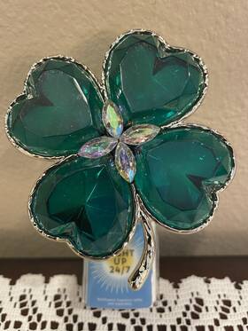Bath & Body Works 667559272151 And Wallflowers Light Up Plug In Shamrock 4 Leaf Clover Rhinestone