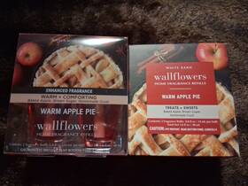 Bath & Body Works 667559273844 Lot Of 4 And Warm Apple Pie Wallflower Refill Bulbs