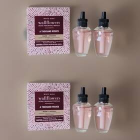 Bath & Body Works 667559283942 2 X Pack And A Thousand Wishes Wallflower Fragrance Refill Bulbs Bath & Body Works 667559283942 2 X Pack And A Thousand Wishes Wallflower Fragrance Refill Bulbs