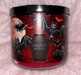 Bath & Body Works 667559294849 And Halloween Le Vampire Blood 3 Wick Candle New