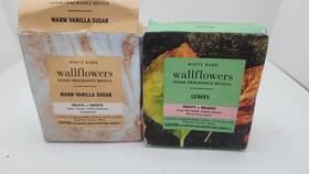 Bath & Body Works 667559302469 And Leaves Warm Valiia Sugar Wallflowers Fragrance Refill Bulbs D23