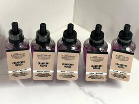 Bath & Body Works 667659313808 5 New And Wallflower Fragrance Refill Bulbs Cranberry Woods