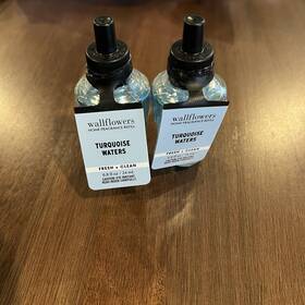 Bath & Body Works 667659328482 And Wallflower Refills Turquoise Waters Lot Of 2