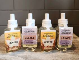 Bath & Body Works 667659329793 4 And Leaves Wallflowers Fragrance Refill Bulbs New