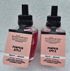 Bath & Body Works 667659329809 And Set Of 2 Pumpkin Apple Wallflowers Cinnamon New
