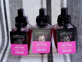 Bath & Body Works 667659338030 3 B&bw Inch Emily In Paris Champagne Wallflower Refill Bulbs 0.8 Fl Oz Ea