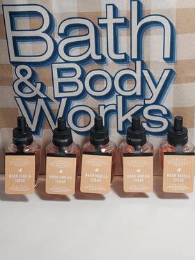 Bath & Body Works 667659358748 And Wallflowers 5 Refills Warm Vanilla Sugar Sandalwood