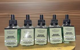 Bath & Body Works 667659361762 And Wallflower Refill Bulb Lot Set Of 5 Backyard Honeysuckle