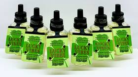 Bath & Body Works 667659366668 6 And Lucky Vibes Irish Cream Poundcake Chocolate Wallflower Bulbs