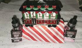 Bath & Body Works 667659399628 And Reindeer Trolley Car Projector Wallflowers 2 Fragrance Refills