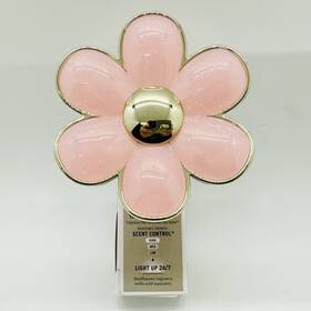 Bath & Body Works 667659432738 1/bath And Pink Daisy Flower Gold Light Up 24/7 Wallflower Plug-in New