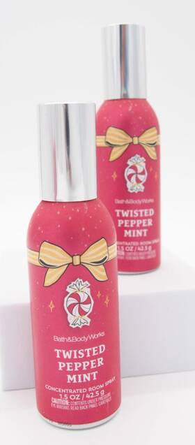 Bath & Body Works 667659433483 2 Red Twisted Peppermint Concentrated Room Spray 1.5oz Lot New