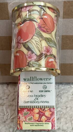 Bath & Body Works 667659450022 And Vera Bradley Peach Scent Control Nightlight Wallflower Plug