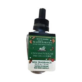 Bath & Body Works S317-95 White Barn Wallflowers Refill Bulb Cinnamon Sugar Pretzel Cookie 0.8 Fl Oz