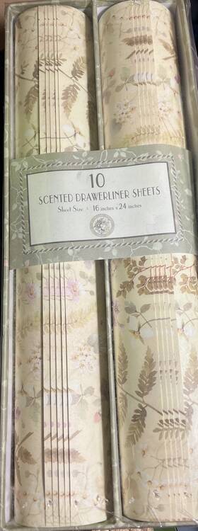 Bed Bath & Beyond 729016222045 Scented Drawer Liner Paper 10 Sheets 16 Inch X 24 Each New