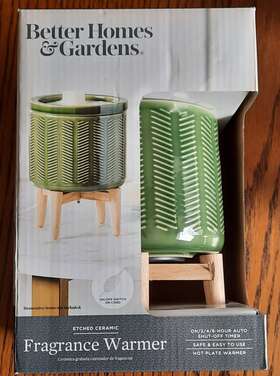 Better Homes & Gardens 049696738576 Fragrance Wax Warmer Green Ceramic With Wood Stand Plug In And