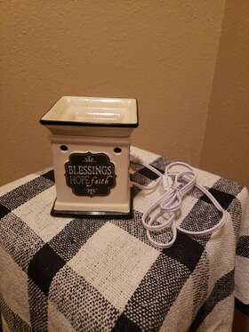 Better Homes & Gardens 877991047112 And Full Size Wax Warmer-blessings Hope Faith