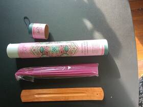 Bohemian Nomad 190518165831 Normad Rose Hand-dipped Incense Vegan 30 Stics With Holder New