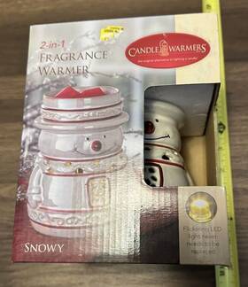 Candle Warmers 833245009619 Inch Snowy Snowman 2-in-1 Fragrance Warmer With Led Light - New