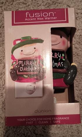Fusion 843283122195 Dunkin The Elf Accent Wax Warmer Included Is A 15w Light Bulb Brand New