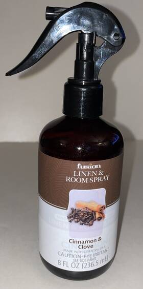 Fusion 843283137250 Cinnamon And Clove Essential Oil Linen Room Spray 8 Oz