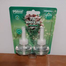 Glade 046500024979 New Plugins Scented Oil Refills Pine Wonderland Limited Edition 2020