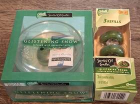Glade 046500619373 Nos Glistening Snow Scented Oil Candles 3 Refills Glass Holder Warmer