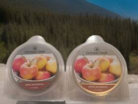 Cregos23 Goose Creek 2 Apple Bourbon Wax Melts