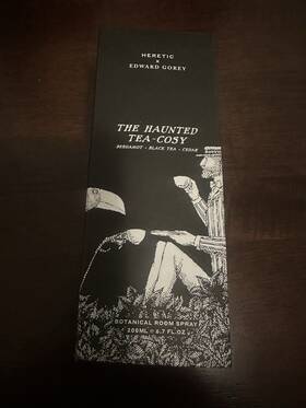 Heretic 810046726112 X Edward Gorey Room Spray 200ml/6.7oz The Haunted Tea Cosy