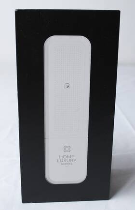 02556 Home Luxury Scent Scents 450 Essential Oils 900sqft Coverage Aroma Diffuser Cn6 White