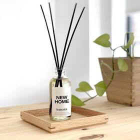Homesick 842750120016 New Home Reed Diffuser In White