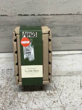 La Jolie Muse Amé Lie Santal Himalayen Candle Amber Scented New
