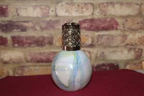 50245 La Tee Da New Effusion Fragrance Lamp White Rain With Silver Lattice Crown Marble