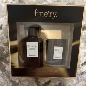 220168 Maesa Llc Fineftry Sweet On The Outside Gift Set Smoky Vanilla Parfum And Scented Candle
