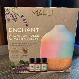 Mdb-114rg Mahli Enchant Aroma Diffuser - 7 Color Cycling Led Lights 3 Oils And 6 Scent Pads