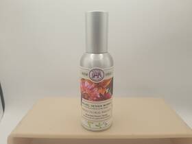 Michel Design Works 608666673981 Scented Room Spray Sweet Floral Melody 3.4 Fl. Oz New