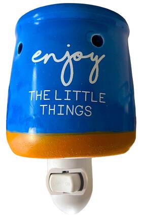 Mrl Home Styles 840034146615 Enjoy The Little Things Wall Plug Wax Warmer Inc 15w Lightbulb-add Fave Scent 9z