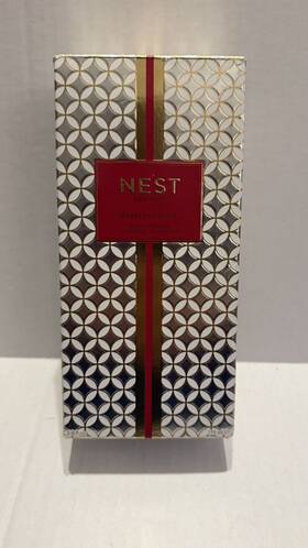 Nest 840732123512 Fragrances Sparkling Cassis Reed Diffuser 5.9 Oz / 175 Ml Open Box Read