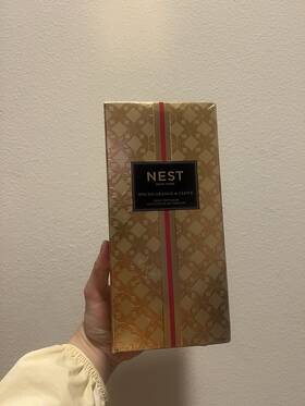 Nest Fragrances 840732130183 New York Spiced Orange And Clove Reed Diffuser 5.9fl In Box