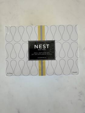Nest203-gf Nest New York Wall Diffuser Set Grapefruit Plug In Scent Oil 21ml