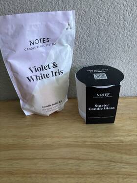 Notes 850038994167 Sealed Candle And Refill System Violet/white Iris. Wax Beads Wick Glass Notes 850038994167 Sealed Candle And Refill System Violet/white Iris. Wax Beads Wick Glass