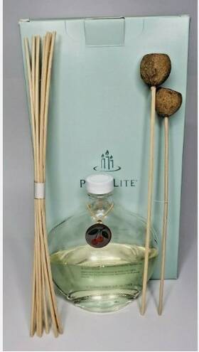 Partylite 22361 Reed Diffuser Cherry Orchard Rd08288