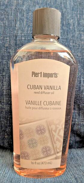 Pier 1 084009300835 Imports Cuban Vanilla Reed Diffuser Oil 16 Oz Refill New Discontinued Htf