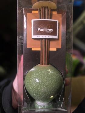 702174 Pomeroy Garden Rain Reed Diffuser Set Anise Mimosa Rose Teak 1.7 Fl Oz