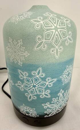024-54001 Rimport Inc Ceramic Oil Diffuser Blue Snowflake Aromatherapy Lamp 16 Colors Led 6in Euc