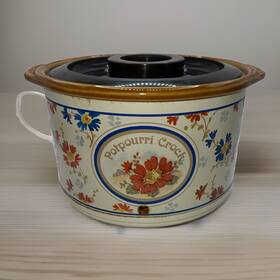 4207 Rival Vtg Potpourri Crock Pot Model Floral Design Scent Warmer Works