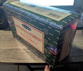 Satya 643006011344 Patchouli Forest Incense Sticks Retail Box 12 Boxes 144 Total